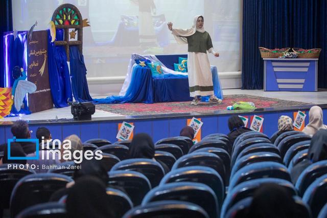 رقابت ۵۱ قصهگو در آوردگاه استانی؛ ایلام میزبان جشنواره بیستوهفتم