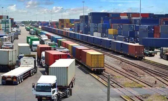 گمرک ایران پاسخ داد :میانگین زمان ترخیص کالا در سالجاری ۷ روز بوده است