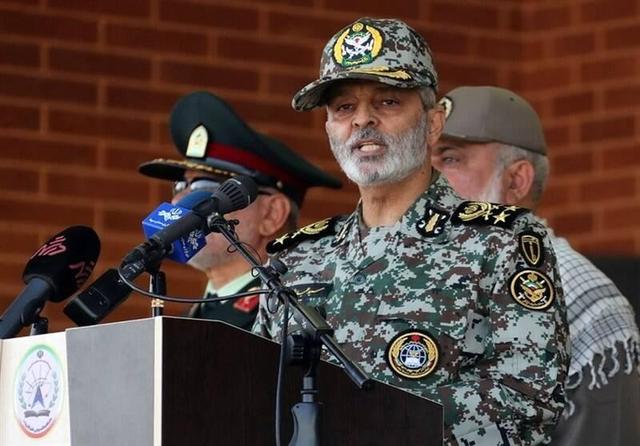 ارتقاء مستمر و دائمی توان پدافند هوایی از اولویتهای کشور است