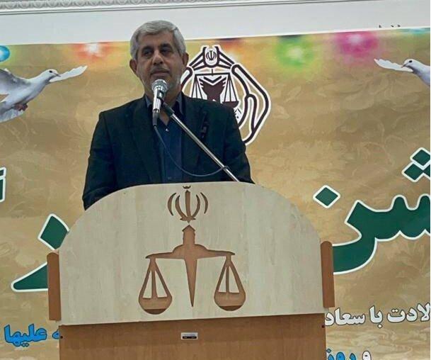 حمایت از خانواده زندانیان یک وظیفه اجتماعی است