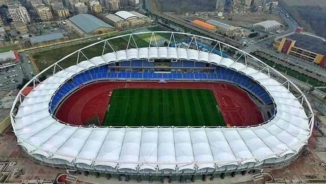 احتمال انتقال بازیهای استقلال به مشهد؛ ورزشگاه امام رضا (ع) در انتظار تایید نهایی شورای تامین