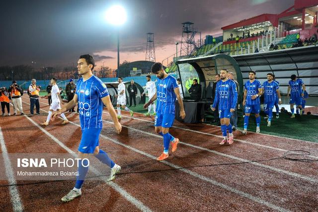 فلاحتزاده: خیبر دست آسانی را خوانده بود/ مساوی برای استقلال یعنی باخت