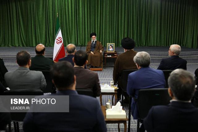 دیدار دستاندرکاران کنگره بزرگداشت شهدای استان البرز با رهبر انقلاب