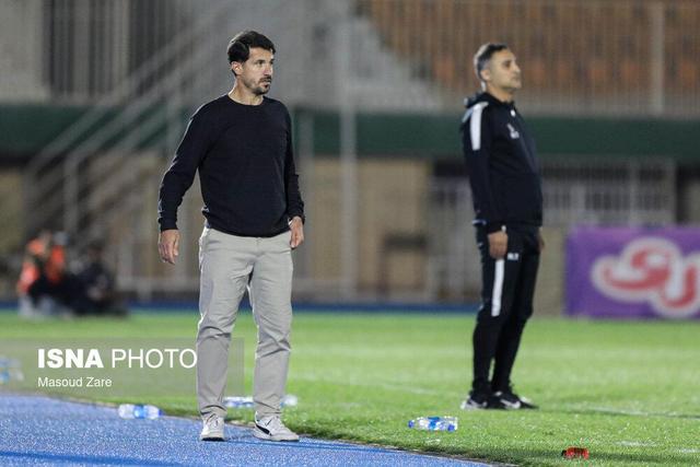 سرمربی ذوبآهن: همه دیدارها دشوار است و فردا مقابل شمسآذر نتیجه مطلوب میخواهیم