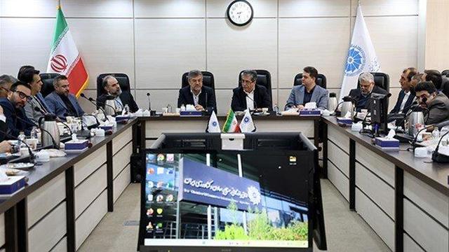 روایت تجار از تالار دوم مرکز مبادله