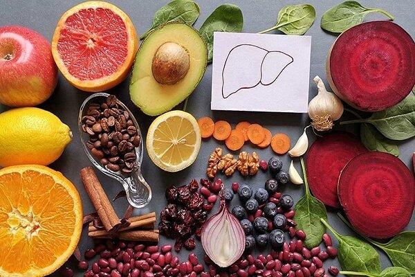 ۴ نوشیدنی‌ مفید برای کبد چرب