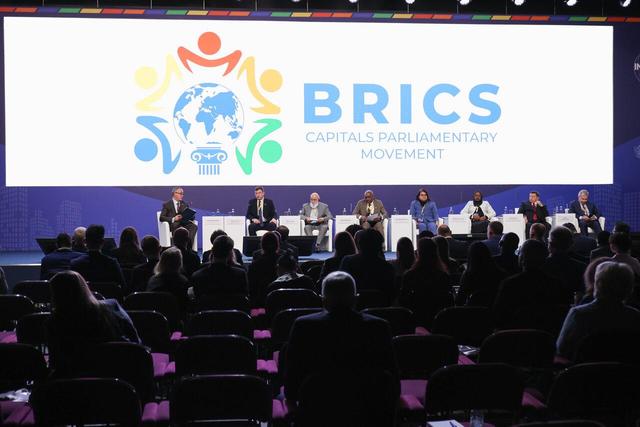 قدردانی شورای شهر مسکو از مشارکت فعال چمران در مجمع بریکس