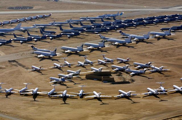 ۴۰۰۰ بمب‌افکن‌ و جنگنده‌ آمریکایی یکجا جمع شده‌اند