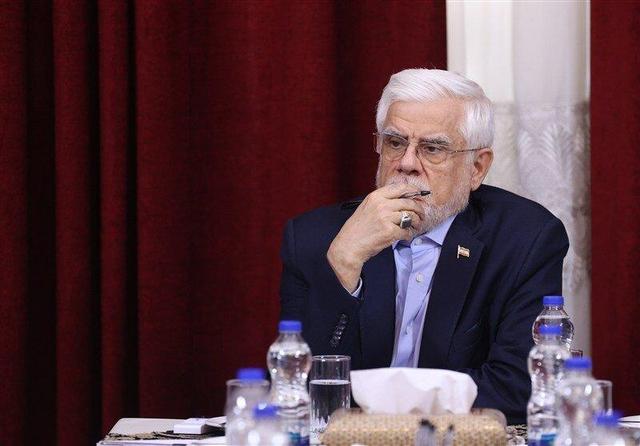 روایت عارف از تغییر نگاه به مقوله علم و دانشگاه بعد از جنگ 12 روزه با اسرائیل/ آیا با روش‌های دهه ۶۰ و ۷۰ می‌توانیم دانشگاه را اداره کنیم؟