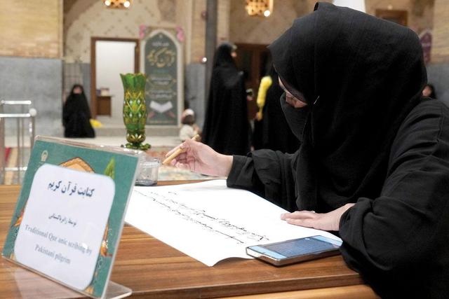 مسافری با بار وحی