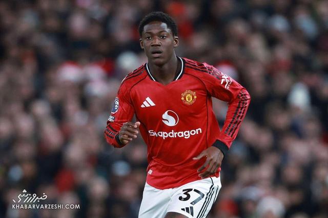 تیشرت جنجالی و یک هشدار جدی؛ یونایتد در آستانه تکرار پرونده گارناچو؟ +عکس