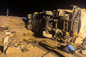 جان باختن ۱۳ نفر در واژگونی اتوبوس اصفهان- تهران