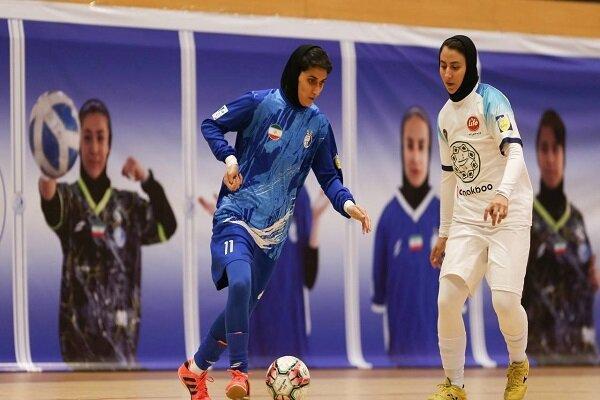 جدال مدعیان و احتمال تغییر جایگاه تیمها/ استقلال به دنبال حفظ صدر