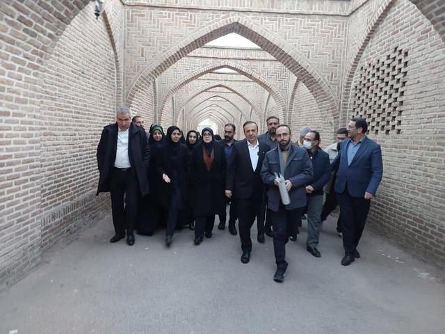 بازدید سخنگوی دولت از کاروانسرای جهانی سعدالسلطنه قزوین