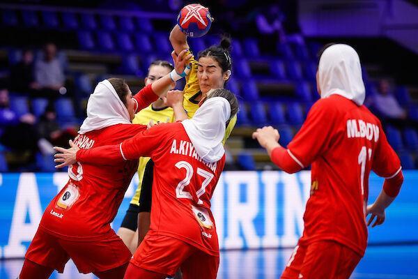 چهار دختر مازندرانی به تیم ملی هندبال دانش‌آموزی دعوت شدند