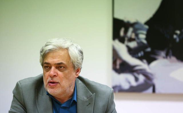 هشدار به مسئولان کشور: سربهسر مردم نگذارید!