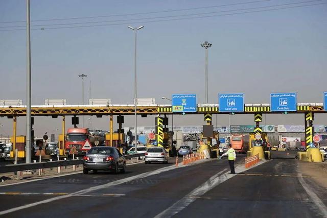 نرخ عوارض ۱۰ آزادراه کشور، از ۴۵ تا ۱۲۰ درصد افزایش یافت