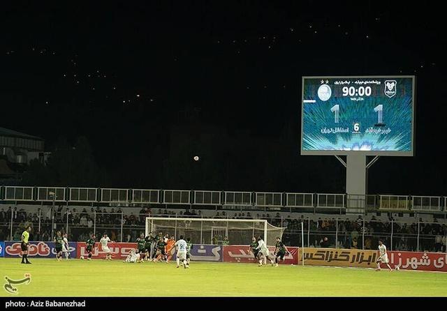 ضارب پیروانی این بار استقلالیها را زد +فیلم