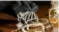 سرقت طلاهای زن تنها، به بهانه حلیم نذری!