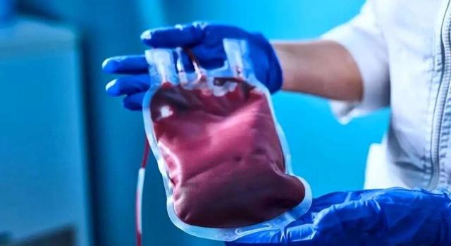 خون پیر مغز را آلزایمری می‌کند!