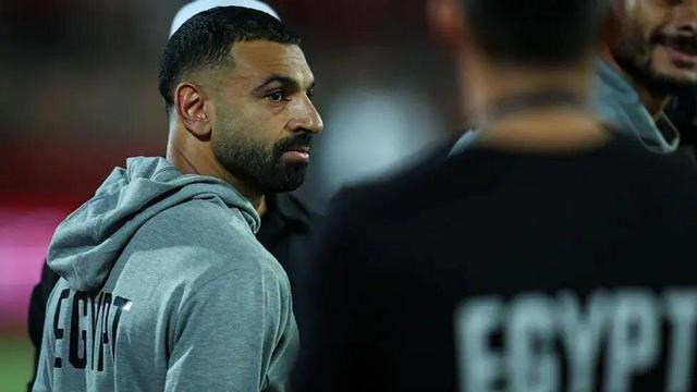 انقلاب صلاح در مصر/ خشم ۱۲۰ میلیون نفری در حمایت از "پادشاه"