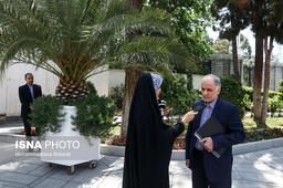 وزیر دادگستری: با تخلفات در بازار برخورد می‌کنیم