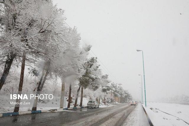 هیچ‌یک از محورهای مواصلاتی یزد مسدود نیست / آماده‌باش کامل پلیس راه در پی هشدار هواشناسی