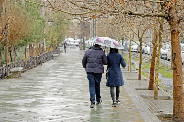 کاهش ۵۲ درصدی بارش‌ها در کشور/ رکورددار کم‌بارشی متعلق به کدام استان است؟