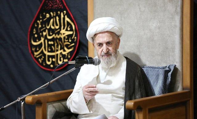 اعتکاف از مهم‌ترین عبادات برای تقویت معنویت انسان است