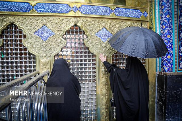 بارش باران در حرم مطهر امام رضا(ع)