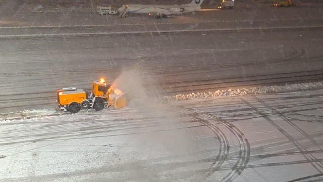 وضعیت عادی انجام پروازها در فرودگاه بین المللی مشهد