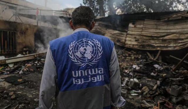 حماس تصمیم رژیم صهیونیستی مبنی بر قطع خدماتدهی به آنروا را محکوم کرد