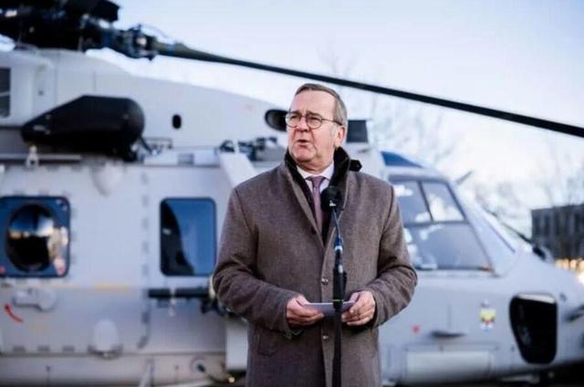 آلمان آماده تصویب ۵۰ میلیارد یورو خرید تسلیحات نظامی