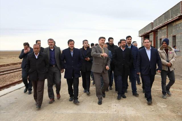 پیشرفت ۵۱ درصدی ایستگاه راه آهن فامنین