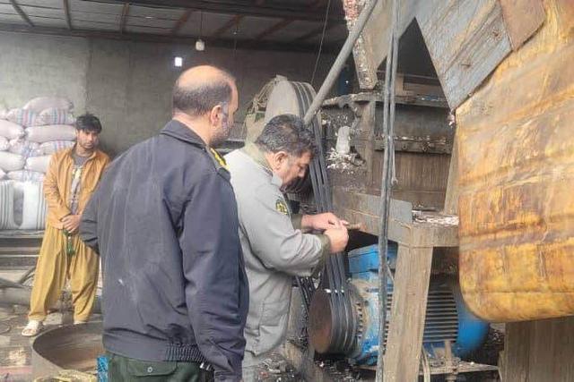 پلمب واحد آسیاب پلاستیک غیرمجاز و آلاینده در ورامین