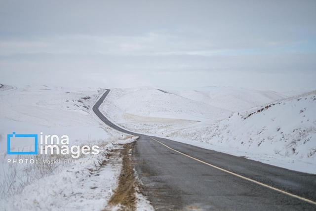 محورهای مواصلاتی کرمان باز است/تردد فقط با زنجیرچرخ