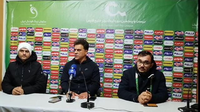 سرمربی شمسآذر: میتوانستیم تیم برنده فولادشهر باشیم