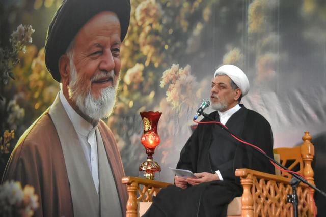 حجت‌الاسلام رفیعی: آیت‌الله شاهچراغی نماد عالِم موثر و فقیه انقلابی بود