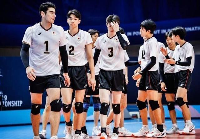 پسر ملی‌پوش پیشین والیبال ایران به تیم پیاتزا می‌پیوندد