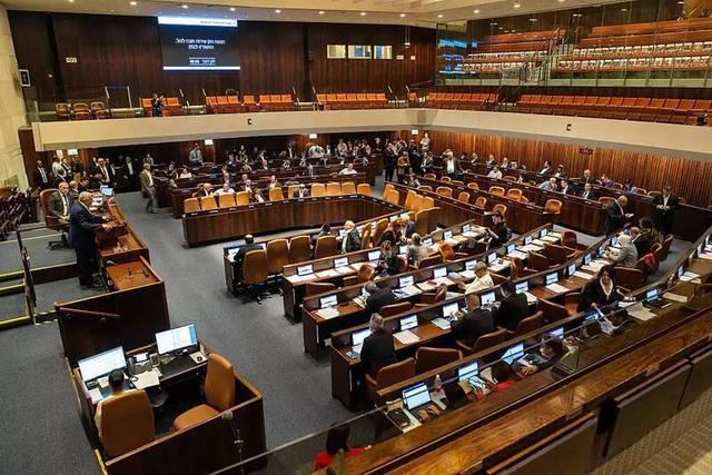 درگیری در پارلمان رژیم صهیونیستی +فیلم