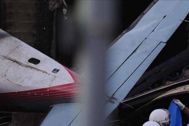 هواپیمای ربوده‌شده در فرودگاه لس‌آنجلس سقوط کرد