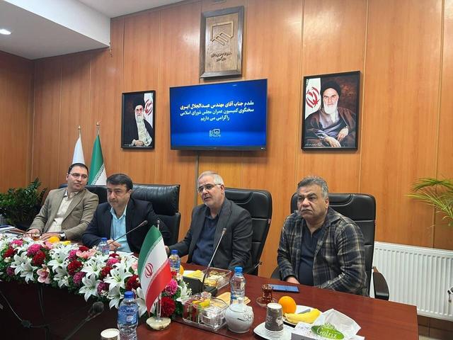 ایری از پیگیری همزمان مسائل عمران و نظام مهندسی در غرب گلستان خبر داد