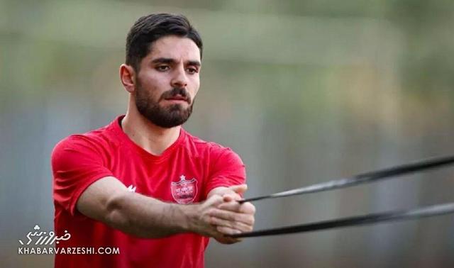 محمد عمری به پرسپولیسی‌ها پیام داد/ واکنش فوری به خراب شدن پنالتی +عکس