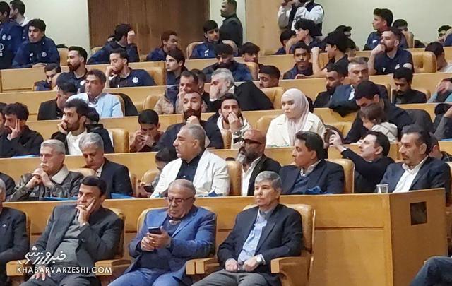 ستاره‌های قدیم و جدید استقلال جمع شدند/ پیام ساپینتو در جشن ۸۰ سالگی آبی‌ها