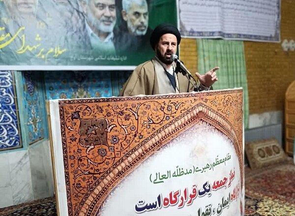 امام جمعه آوج: کسب حلال و رعایت تقوا ضامن برکت در زندگی است