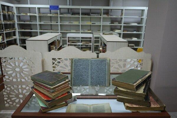 ۳۴۴ نسخه کتاب و سند تاریخی در ارومیه اهدا شد