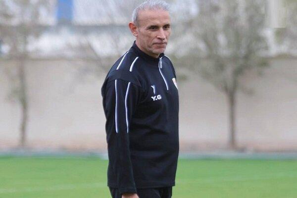 گل‌محمدی: با تمام توان مقابل چادرملو می‌جنگیم؛ فوتبال باید از حاشیه‌ها