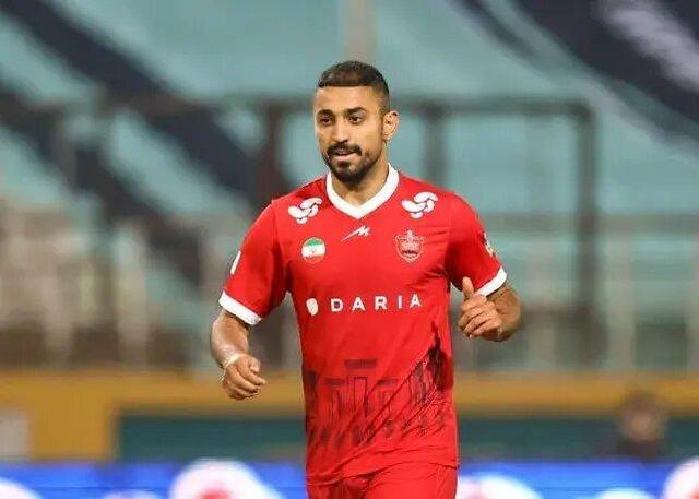 واکنش تند کاظمیان به حرکات جنجالی شجاع خلیل‌زاده +عکس