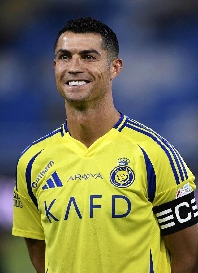 این فوتبالیست هم وارد دنیای بازیگری شد +عکس