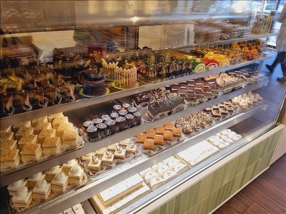 کمبود روغن از چالش‌های اساسی قنادان/ توزیع مواد اولیه باید کنترل شود